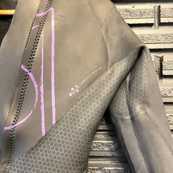 Aqua Sphere Pursuit Triathlon Wetsuit- Women’s size XL. - Picture 8 of 11